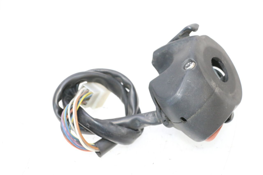photo de LINKER STUURSCHAKELAAR PEUGEOT SATELIS COMPRESSOR K15 125 (2006 - 2009) - Andere kijkhoek