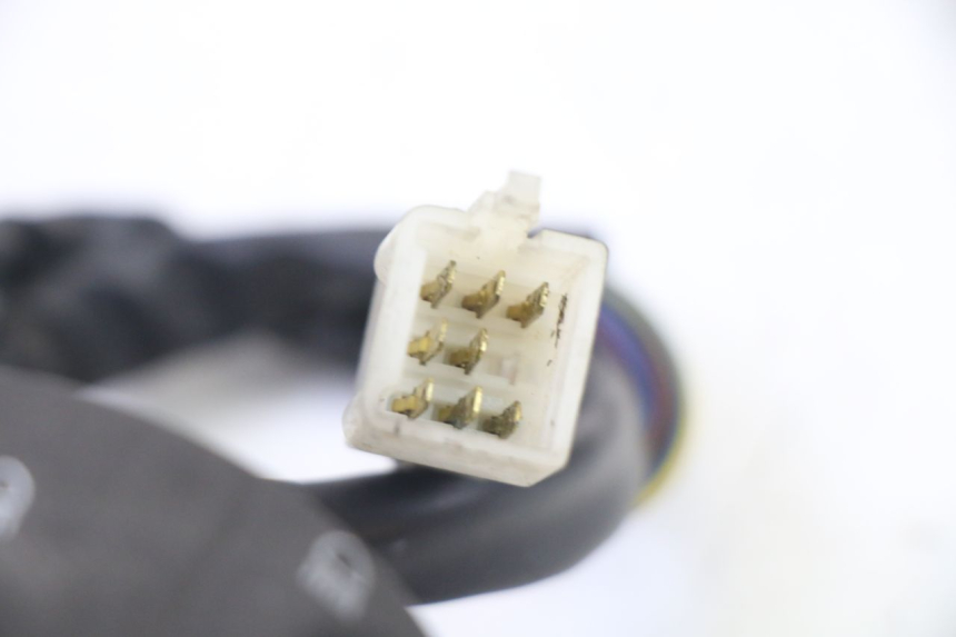 photo de LINKER STUURSCHAKELAAR PEUGEOT SATELIS 250 (2006 - 2012) - Staat van het oppervlak