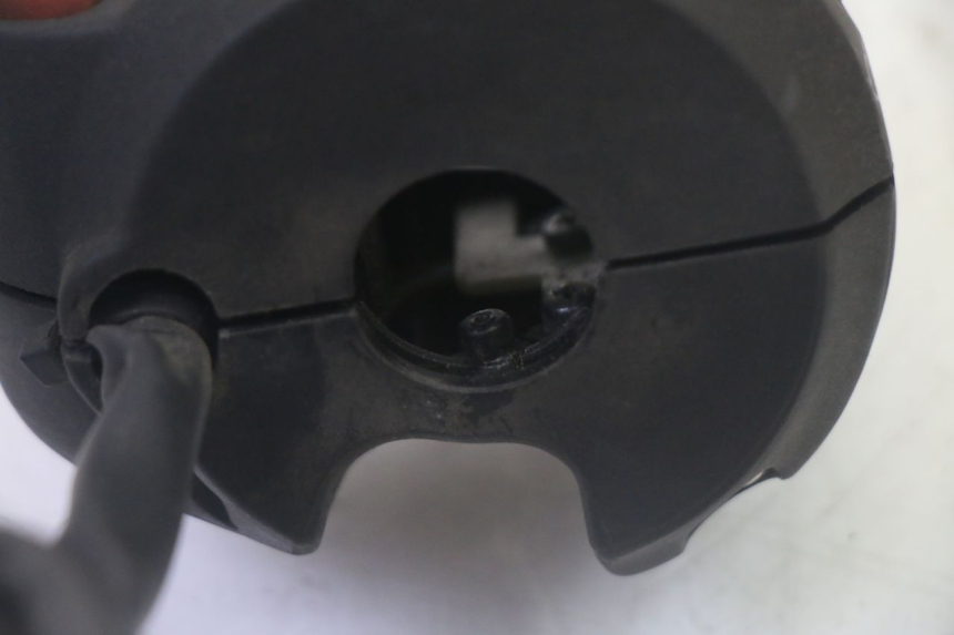 photo de LINKER STUURSCHAKELAAR PEUGEOT SATELIS 125 (2006 - 2009) - Overzicht