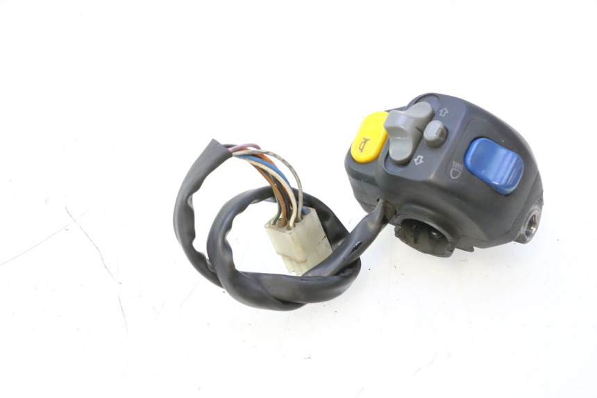 photo de LINKER STUURSCHAKELAAR PEUGEOT SPEEDFIGHT 2 AC 50 (2000 - 2009) - Detail van het onderdeel