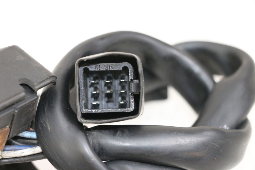 photo de LINKER STUURSCHAKELAAR PEUGEOT STREETZONE I 2T 50 (2018 - 2020) - Detail van het onderdeel