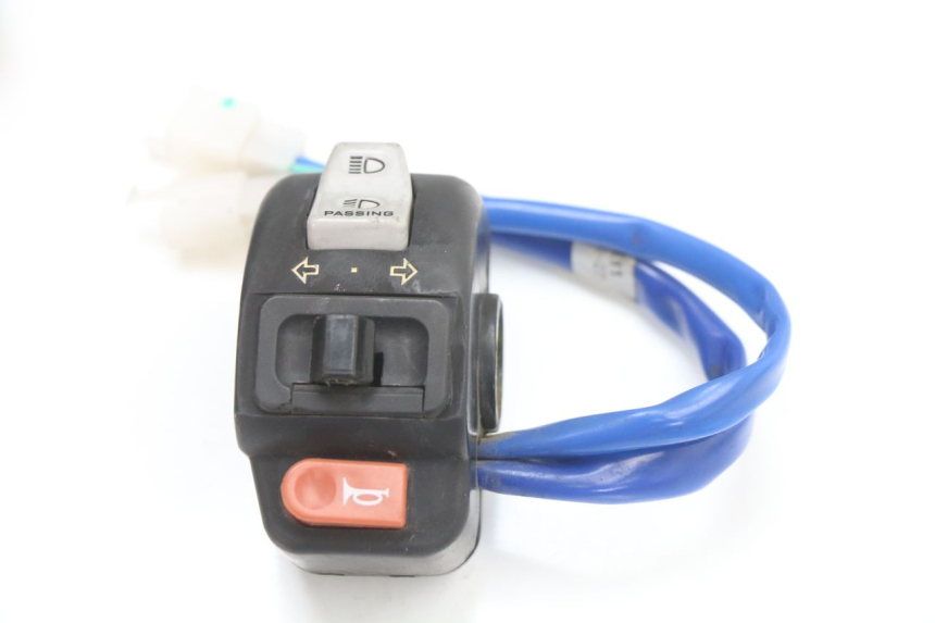 photo de LINKER STUURSCHAKELAAR KYMCO SUPER 8 4T 50 (2018 - 2020) - Detail van het onderdeel