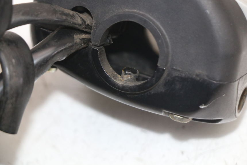 photo de LINKER STUURSCHAKELAAR KYMCO SUPER 8 125 (2008 - 2015) - Bevestigingspunten