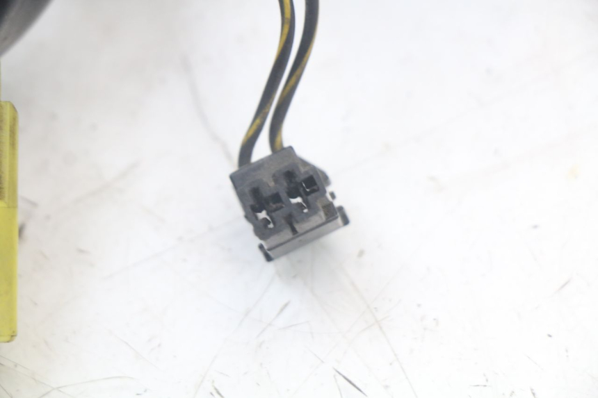 photo de LINKER STUURSCHAKELAAR SUZUKI SV N 650 (1999 - 2002) - Staat van het oppervlak