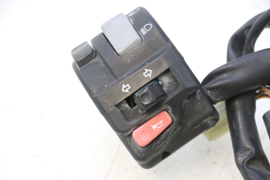 photo de LINKER STUURSCHAKELAAR YAMAHA TDM ABS 900 (2002 - 2014) - Detail van het onderdeel