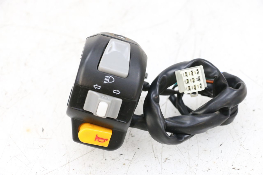 photo de LINKER STUURSCHAKELAAR NECO TEMPO 4T 50 (2022 - 2026) - Hoofdaanzicht