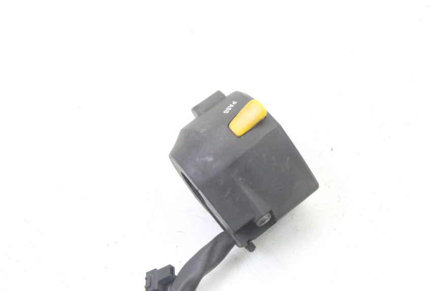 photo de LINKER STUURSCHAKELAAR SUZUKI UH BURGMAN 125 (2002 - 2006) - Technische close-up