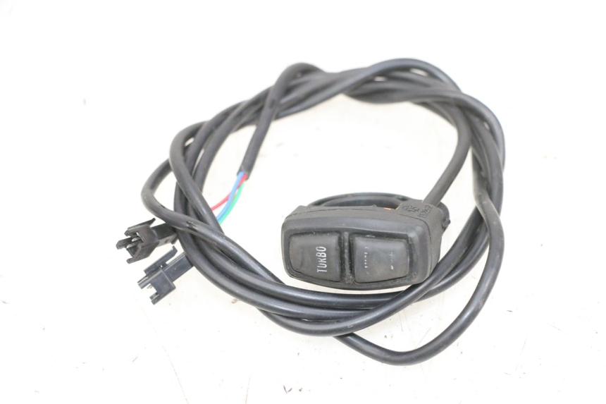 photo de LINKER STUURSCHAKELAAR DUALTRON VICTOR LIMITED 1 - Hoofdaanzicht