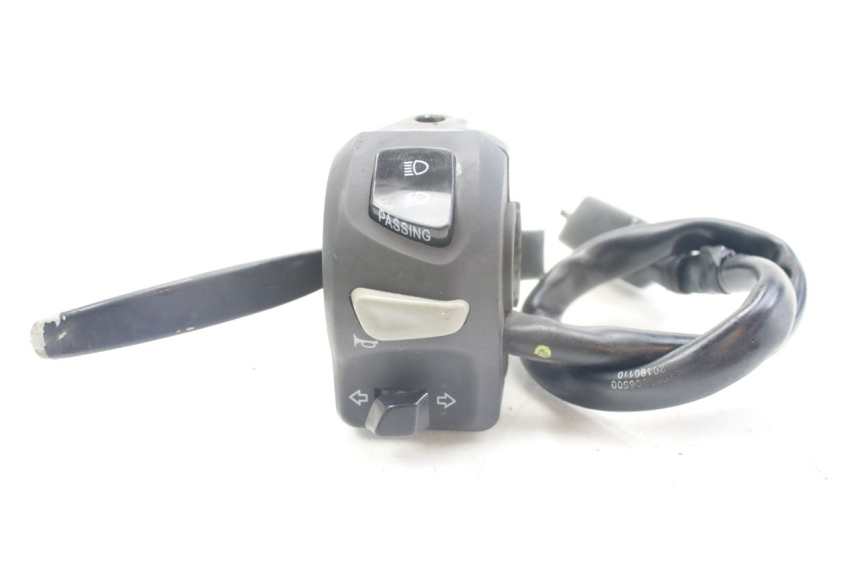 photo de LINKER STUURSCHAKELAAR PEUGEOT VIVACITY NEW 2T 50 (2008 - 2017) - Hoofdaanzicht