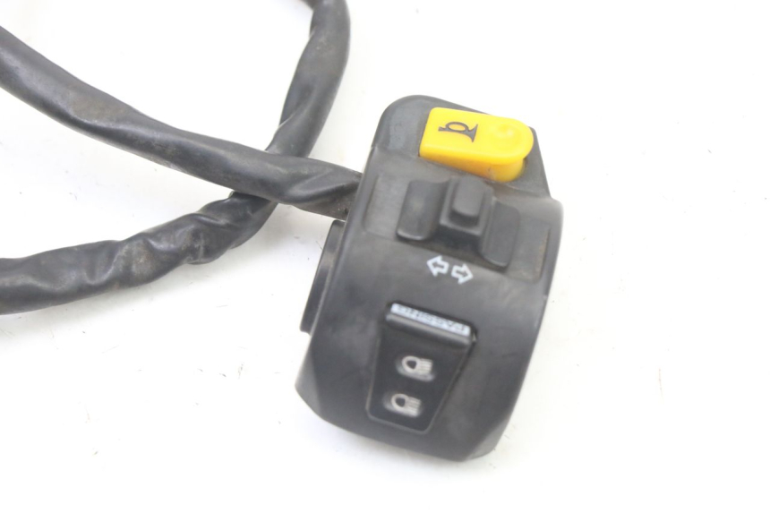 photo de LINKER STUURSCHAKELAAR PEUGEOT VIVACITY NEW 2T 50 (2008 - 2017) - Andere kijkhoek