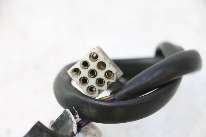 photo de LINKER STUURSCHAKELAAR PEUGEOT VIVACITY 50 (2004 - 2009) - Detail van het onderdeel