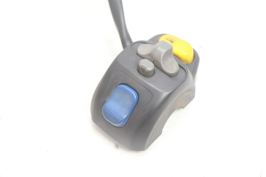 photo de LINKER STUURSCHAKELAAR PEUGEOT VIVACITY 100 (1999 - 2008) - Andere kijkhoek