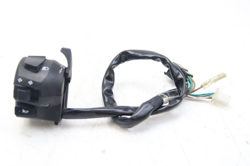 photo de LINKER STUURSCHAKELAAR SYM WOLF SB 125 (2011 - 2018) - Hoofdaanzicht