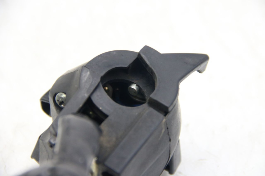 photo de LINKER STUURSCHAKELAAR SYM WOLF SB 125 (2011 - 2018) - Zoom op gebruiksstaat