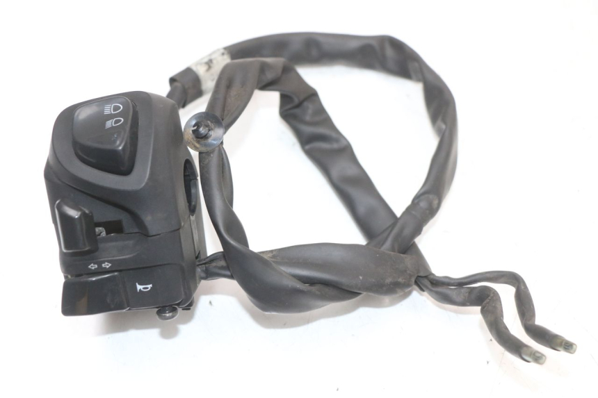 photo de LINKER STUURSCHAKELAAR YAMAHA XMAX X-MAX ABS 125 (2017 - 2020) - Hoofdaanzicht