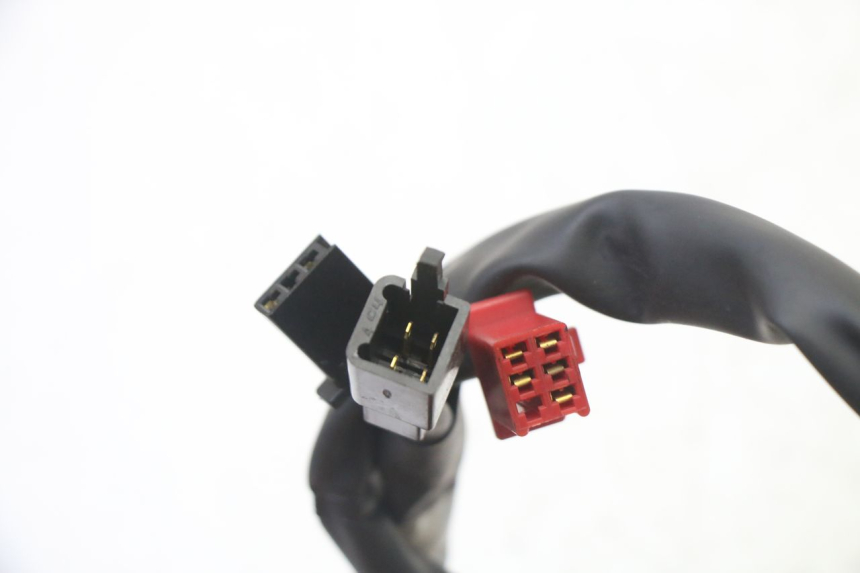 photo de LINKER STUURSCHAKELAAR YAMAHA XMAX X-MAX 125 (2021 - 2025) - Gecontroleerd onderdeel