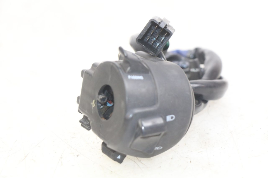 photo de LINKER STUURSCHAKELAAR KYMCO X-TOWN XTOWN 125 (2016 - 2021) - Detail van het onderdeel