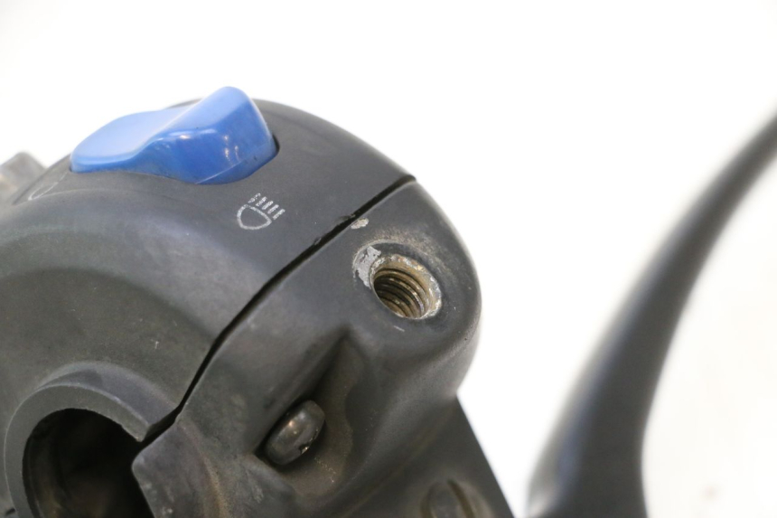photo de LINKER STUURSCHAKELAAR YAMAHA YP MAJESTY 125 (1998 - 2001) - Technische close-up