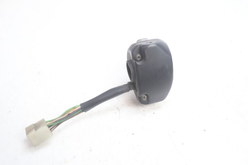 photo de LINKER STUURSCHAKELAAR YAMAHA YP MAJESTY 125 (2002 - 2006) - Andere kijkhoek