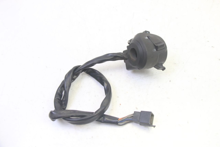 photo de LINKER STUURSCHAKELAAR KYMCO ZING 125 (1997 - 2003) - Zoom op gebruiksstaat