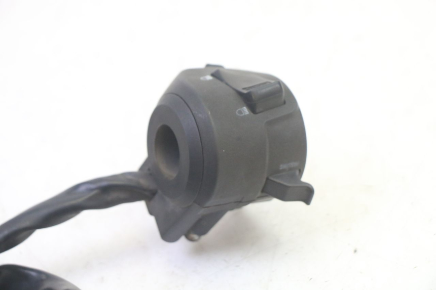 photo de LINKER STUURSCHAKELAAR KYMCO ZING 125 (1997 - 2003) - Andere kijkhoek