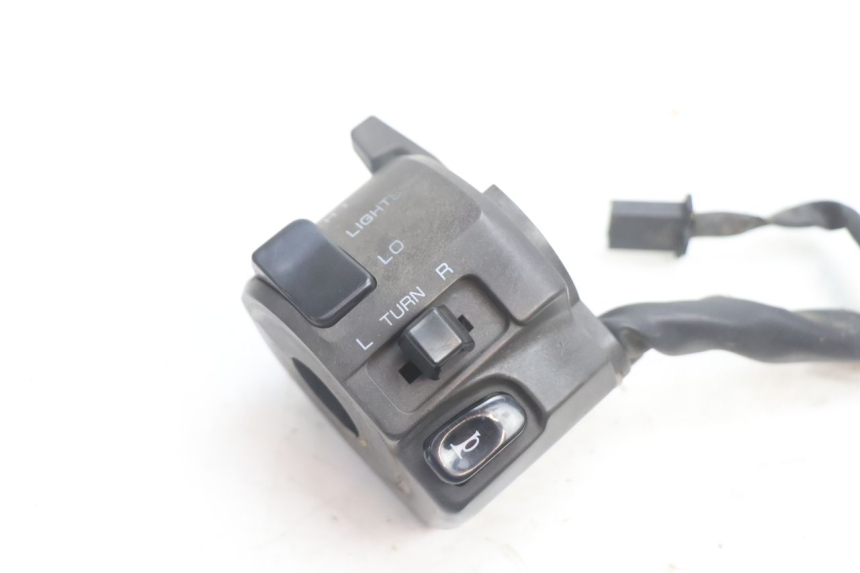 photo de LINKER STUURSCHAKELAAR KAWASAKI ZX-6R ZX6R 600 (1995 - 1997) - Detail van het onderdeel