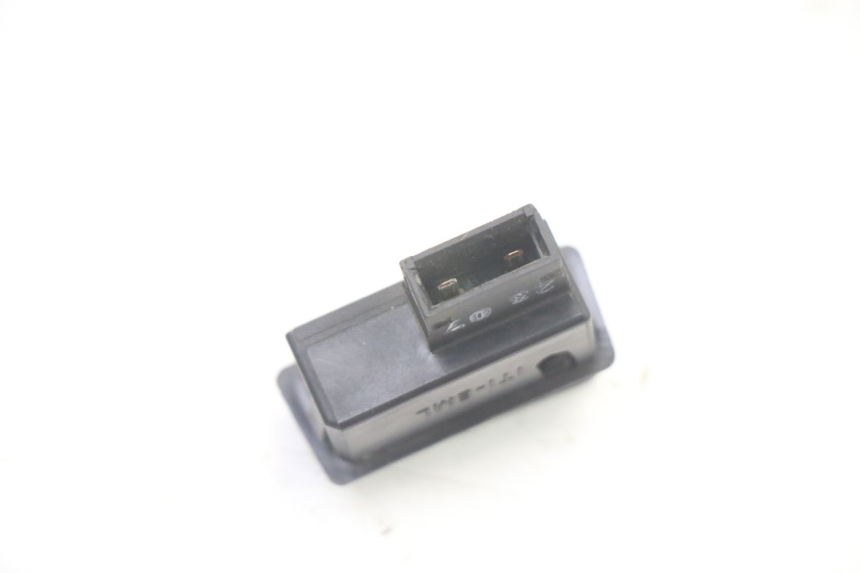 photo de KNOPPENBLOK TOETER APRILIA ATLANTIC 125 (2003 - 2009) - Andere kijkhoek