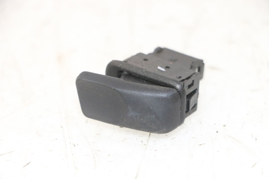 photo de KNOP VOOR TOETER PIAGGIO MP3 LT 300 (2010 - 2016) - Hoofdaanzicht