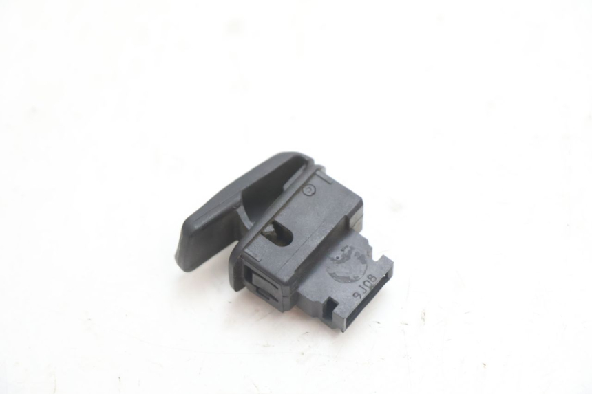 photo de KNOP VOOR TOETER PIAGGIO MP3 LT 300 (2010 - 2016) - Zoom op gebruiksstaat
