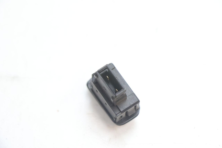 photo de KNOP VOOR TOETER PIAGGIO MP3 LT 300 (2010 - 2016) - Andere kijkhoek