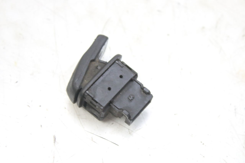photo de KNOP VOOR TOETER PIAGGIO MP3 RL 250 (2006 - 2010) - Detail van het onderdeel
