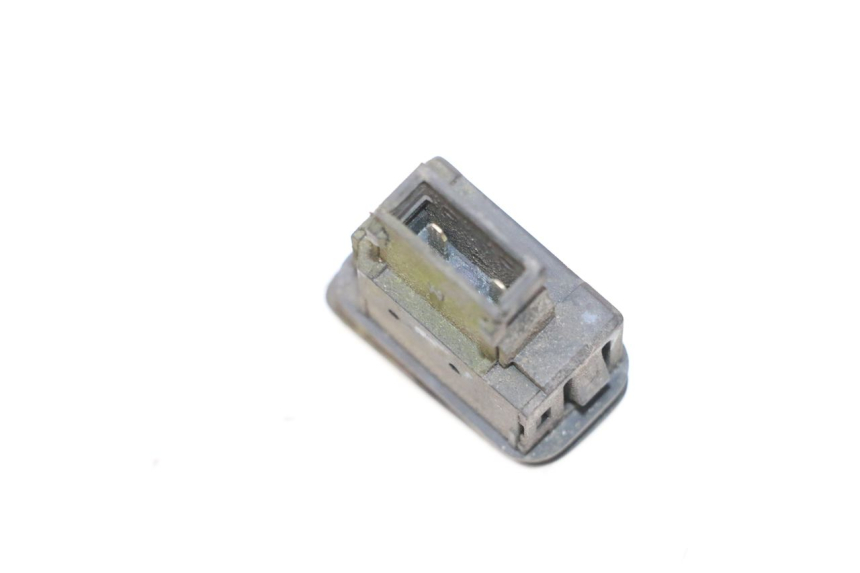 photo de KNOP VOOR TOETER PIAGGIO MP3 RL 250 (2006 - 2010) - Detail van het onderdeel