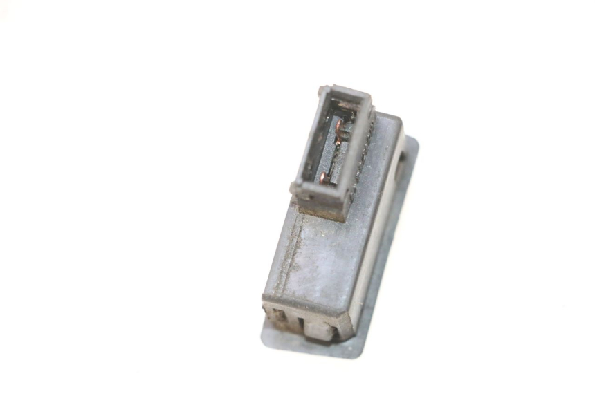 photo de KNOP VOOR TOETER KYMCO LIKE 4T 50 (2019 - 2025) - Zoom op gebruiksstaat