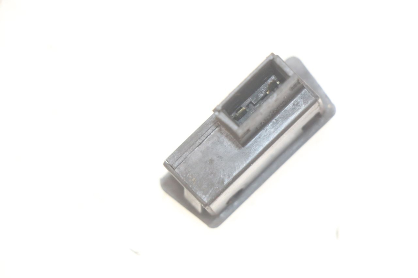 photo de KNOP VOOR TOETER PEUGEOT TWEET 4T 50 (2018 - 2022) - Zoom op gebruiksstaat