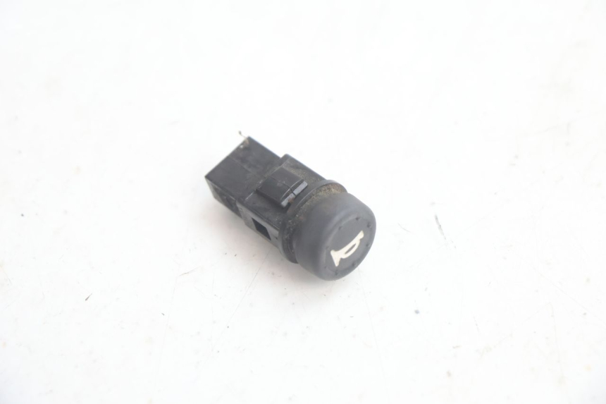 photo de TOETER SCHAKELAAR PIAGGIO ZIP IGET 4T 50 (2021 - 2023) - Detail van het onderdeel