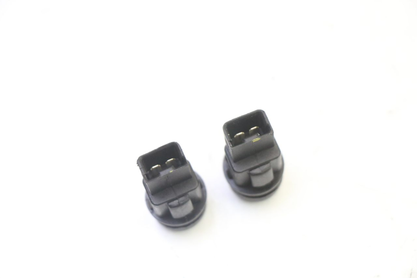 photo de STUURSCHAKELAAR PIAGGIO MP3 HPE 310 (2024 - 2025) - Andere kijkhoek