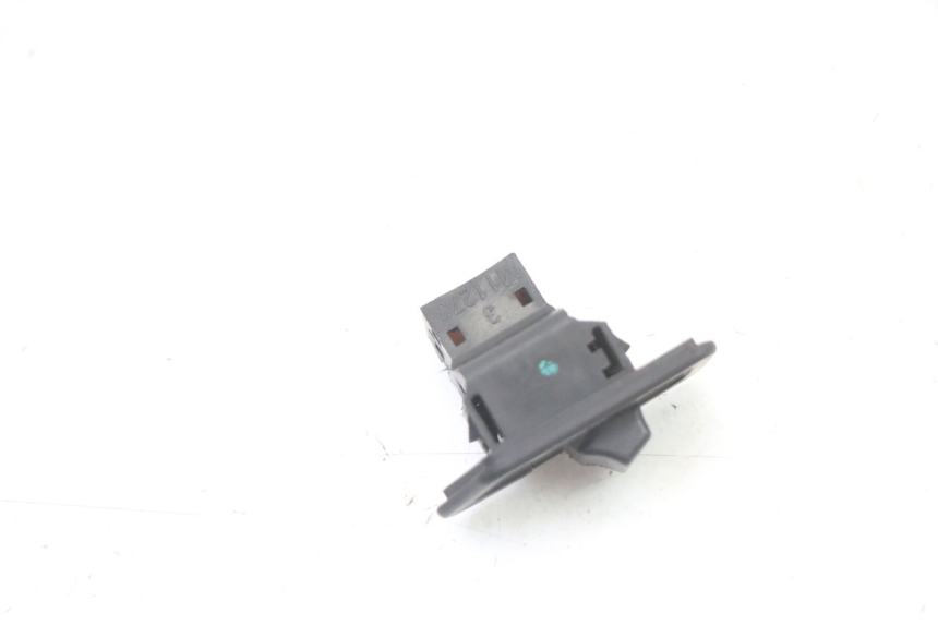 photo de KOPLAMP SCHAKELAAR SYM FIDDLE 2 50 (2008 - 2013) - Detail van het onderdeel