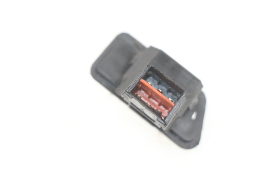 photo de KOPLAMPSCHAKELAAR KYMCO LIKE 2T 50 (2009 - 2018) - Zoom op gebruiksstaat