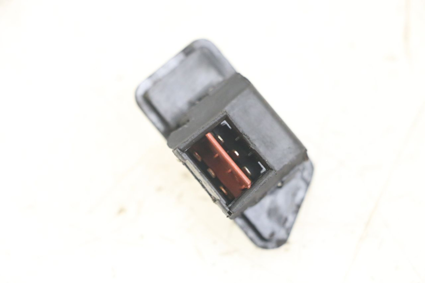 photo de KOPLAMPSCHAKELAAR KYMCO LIKE 125 (2009 - 2016) - Zoom op gebruiksstaat