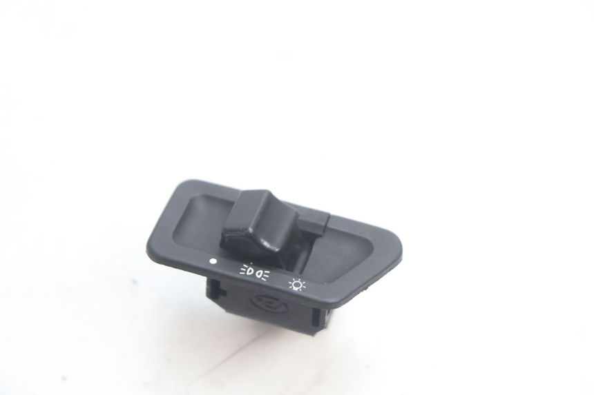 photo de KOPLAMP SCHAKELAAR KYMCO MOVIE S 125 (2009 - 2018) - Detail van het onderdeel