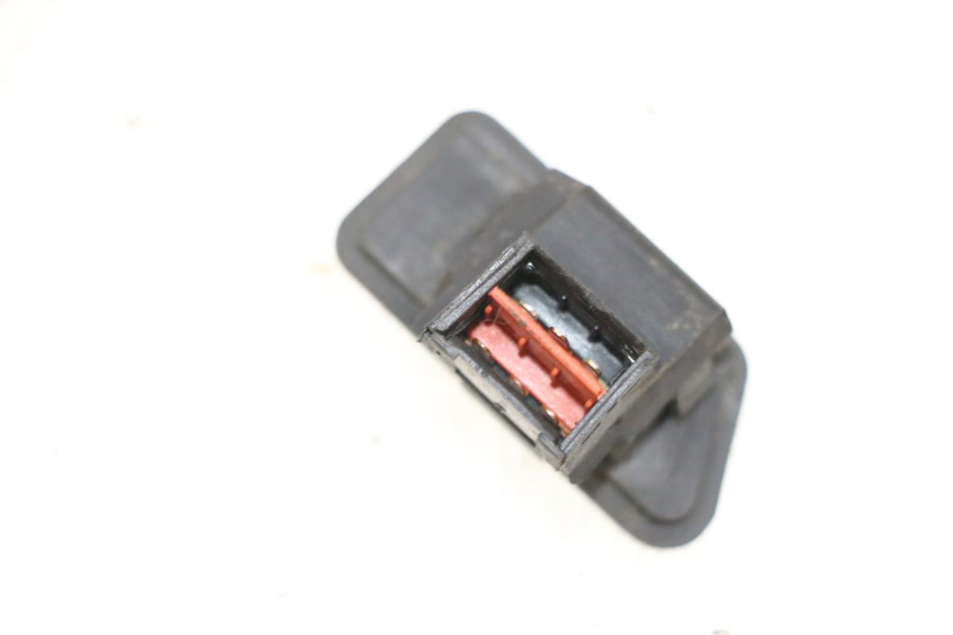 photo de Koplamp schakelaar SYM ORBIT 2 4T 50 (2008 - 2017) - Detail van het onderdeel