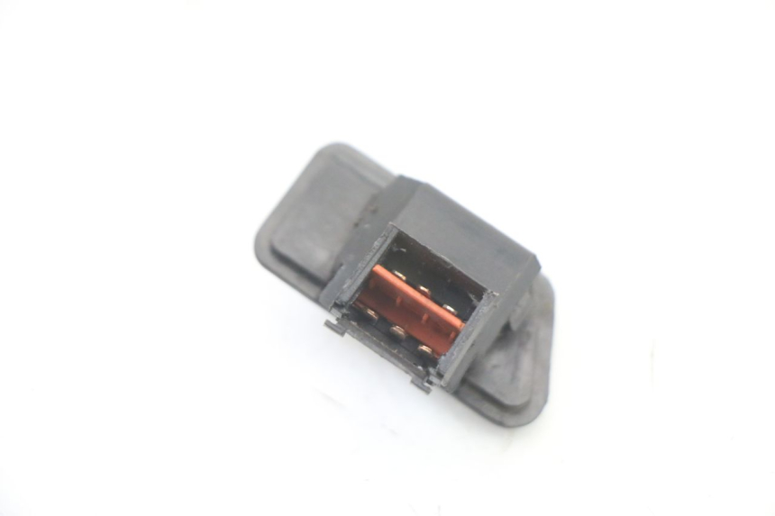 photo de Koplamp schakelaar SYM ORBIT 2 4T 50 (2008 - 2017) - Zoom op gebruiksstaat