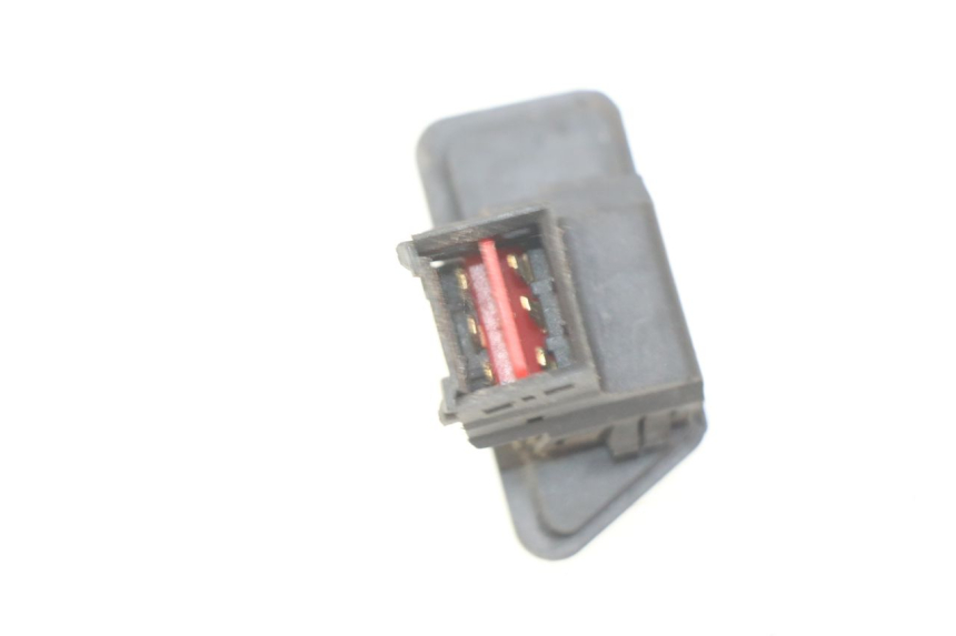 photo de Koplamp schakelaar EUROCKA VIRTUALITY GT 4T 50 (2011 - 2017) - Detail van het onderdeel