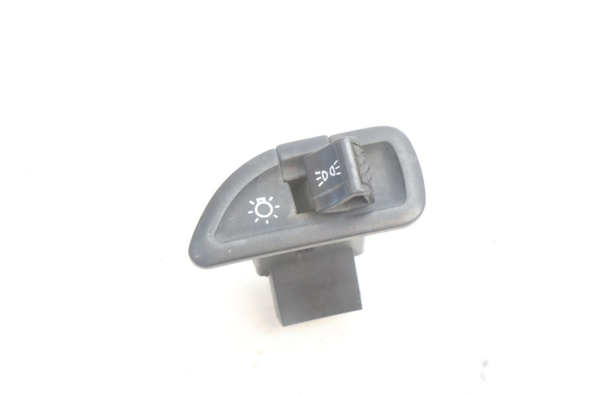 photo de KOPLAMP SCHAKELAAR PIAGGIO X9 AMALFI 180 (2000 - 2003) - Hoofdaanzicht