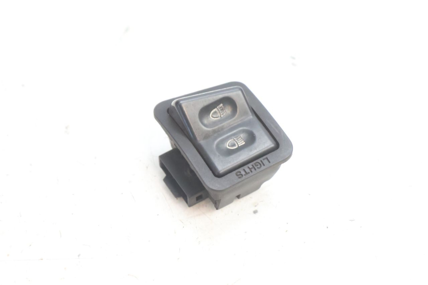 photo de KNOP VOLLEDIG LICHT APRILIA ATLANTIC S 125 (2010 - 2013) - Detail van het onderdeel