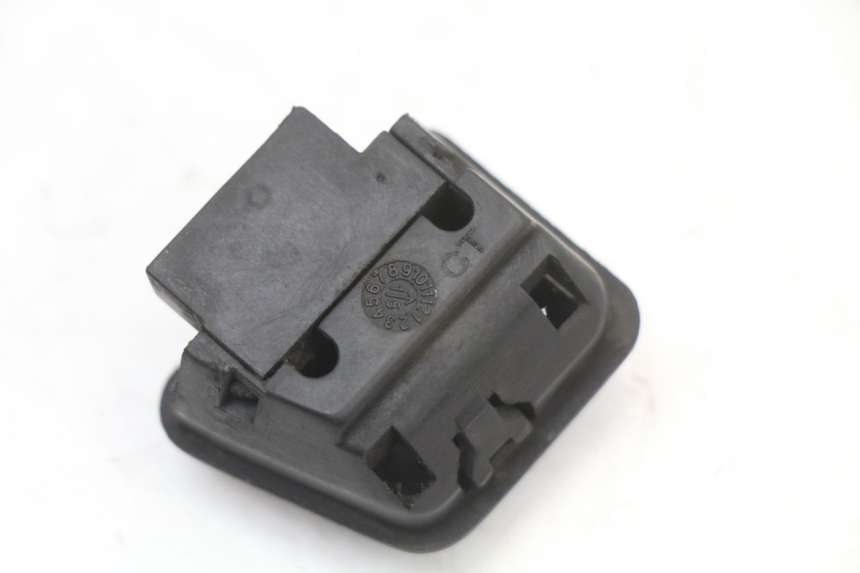 photo de SCHAKELAAR KOPLAMP HOOGTE PIAGGIO FLY 2T 50 (2004 - 2017) - Andere kijkhoek