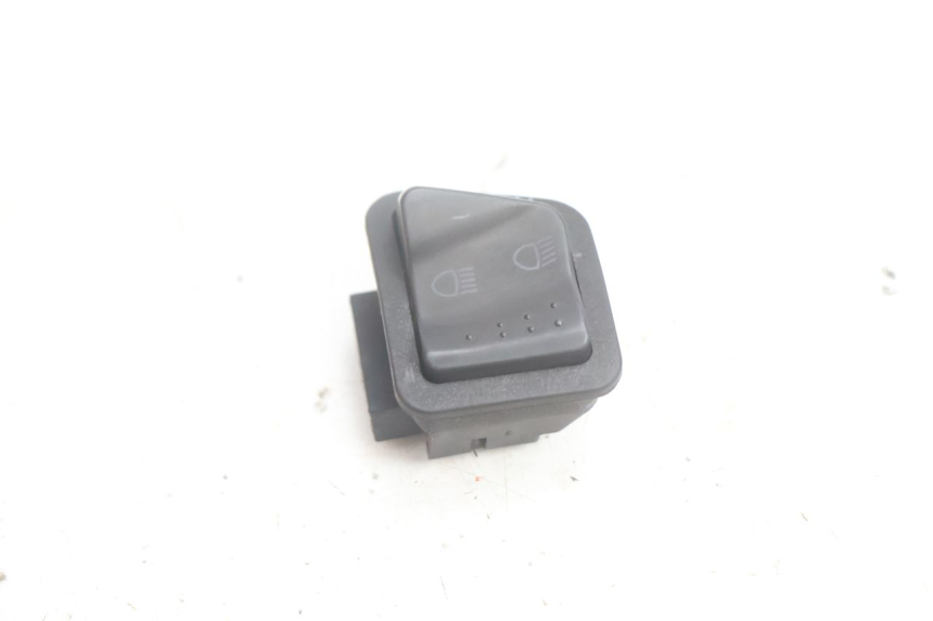 photo de KNOP VOLLEDIG LICHT PIAGGIO LIBERTY 125 (1998 - 2008) - Detail van het onderdeel