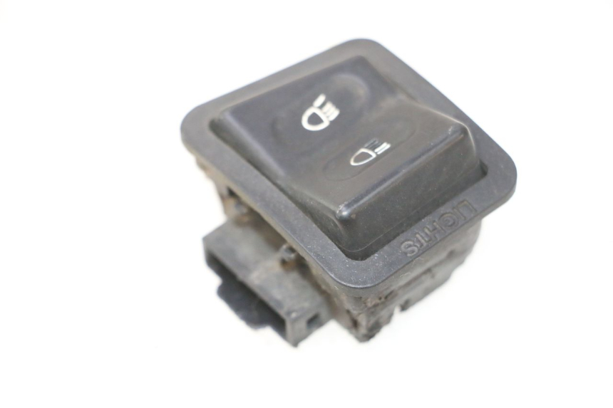 photo de SCHAKELAAR KOPLAMP HOOGTE KYMCO LIKE 4T 50 (2019 - 2025) - Hoofdaanzicht