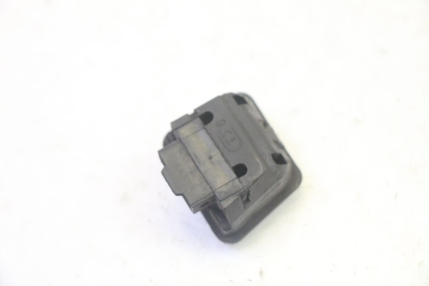 photo de KNOP VOLLEDIGE KOPLAMP SYM ORBIT III 3 4T 50 (2021 - 2025) - Zoom op gebruiksstaat