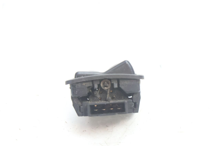 photo de KNOP VOLLEDIGE KOPLAMP SYM ORBIT III 3 4T 50 (2021 - 2025) - Zoom op gebruiksstaat